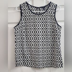 Forever 21 Womens Sleeveless Top Blouse Sz M Medium Black White Diamond Pattern